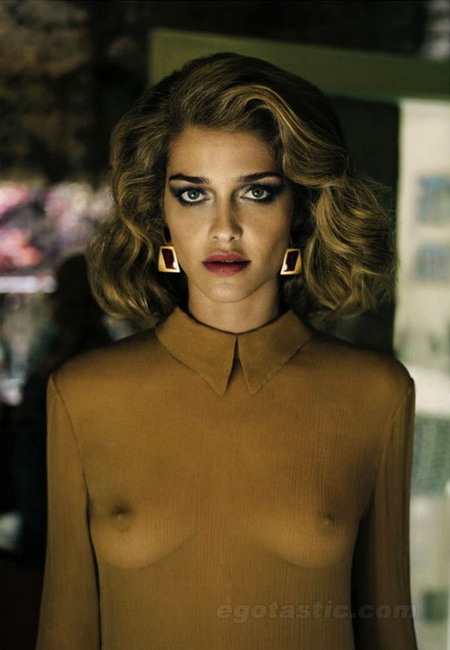 Ana Beatriz Barros Strümpfe 13